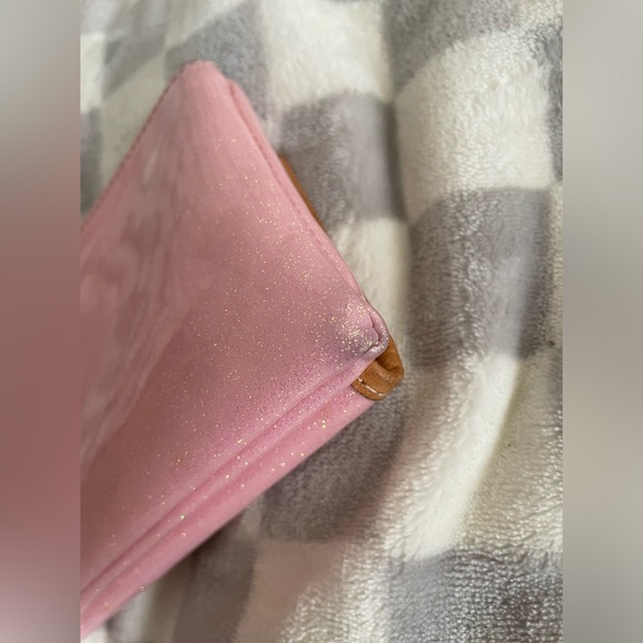 Consuela Diggi Slim Wallet - Picture 7 of 8